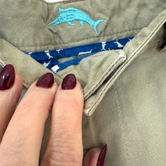 Tommy Bahama Cargo Shorts Khaki Cotton Blend Relaxed Fit Utility Pockets 30 - Picture 6 of 6